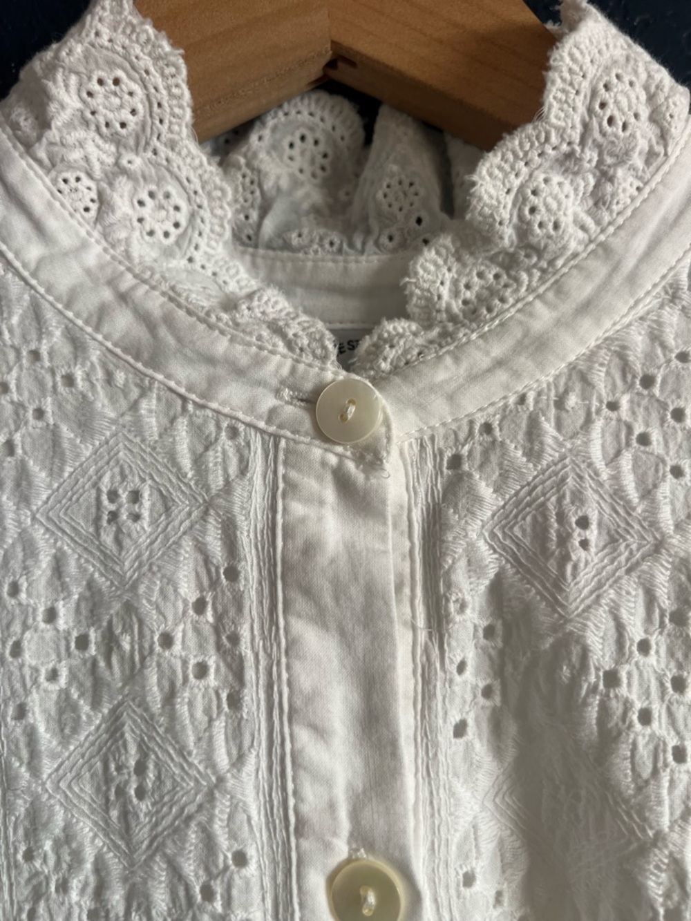 Petite Studio White Eyelet Embroidered Button Front Long Sleeve Blouse - Picture 5 of 6